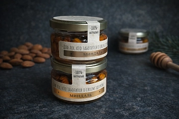 Орехи в меду «Миндаль» 100г