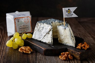 Сыр мягкий "Валансе" Раниталь