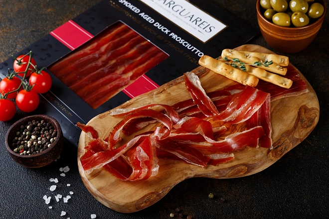 Подкопченный хамон из утиной грудки «Marguareis» нарезка 60г