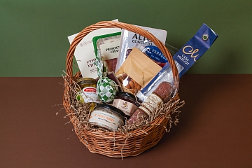 Подарочная корзина "Мясной ажиотаж"