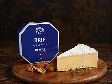 Сыр Бри с белой плесенью ROYAL 125г