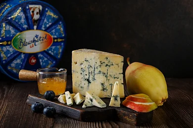 Сыр Блюшатель 55% "Margot Fromages S.A"