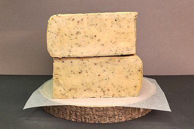 Сыр Раклет с черным перцем 49% жир. "Margot Fromages S.A"