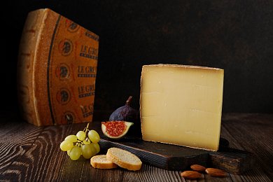 Сыр Грюйер 49% «Margot Fromages S.A»