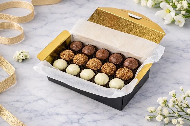 Ассорти из 15 сырных конфет Три сыра «Сырный сомелье»