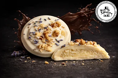 Шоколадный медиант "Сырный сомелье" Пармезан-Лаванда 50 г