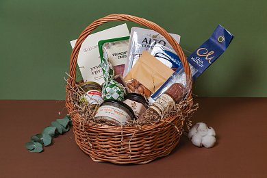 Подарочная корзина "Мясной ажиотаж"